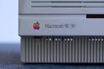 Apple Original Macintosh SE/30 case set, including the, Nieuw