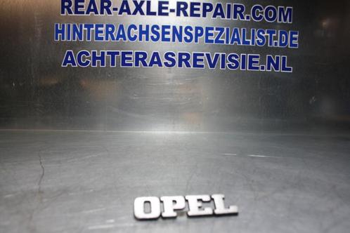 Embleem Opel. Kofferbak embleem. (Emblemen, Overig), Autos : Pièces & Accessoires, Carrosserie & Tôlerie, Envoi