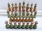 Jeu déchecs Ouzbekistan peint a la main avec echiquier, Antiek en Kunst