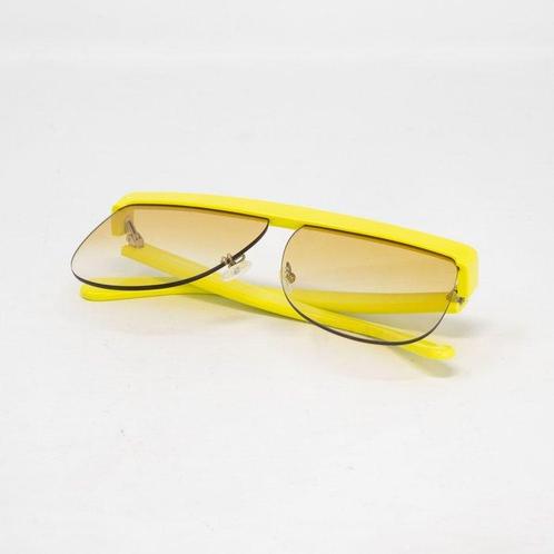 Courrèges - Womens Sunglasses Oversized Flat Top Yellow -, Handtassen en Accessoires, Zonnebrillen en Brillen | Dames
