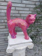 Statue, garden statue cat color fuchsia with paint color -, Antiquités & Art, Curiosités & Brocante