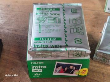 Polaroid, Fujifilm 7 packs: Polaroid I-Type, 667 & Go,