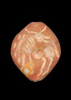 Bactrian Rode Hardsteen Bifaciaal amuletzegel met