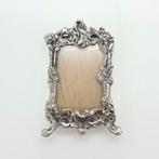 Miniatuur figuur - Miniatuur fotolijstjes voor poppenhuis, Antiek en Kunst