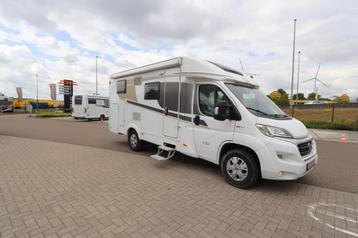 Capron T 337 slechts 39167 km, verzorgd met twinbedden 71901, Hordeur, Half-integraal