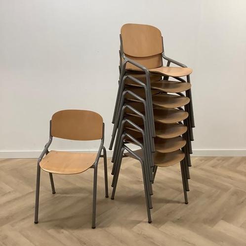 Tweedehands complete set van 8 stuks kantine /, Huis en Inrichting, Stoelen, Gebruikt, Vijf, Zes of meer stoelen, Hout