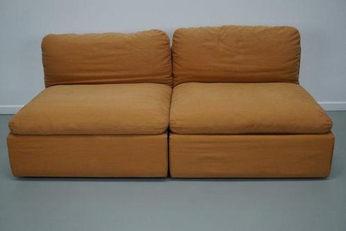 Zanotta - Donato DUrbino, Jonathan De Pas, Paolo Lomazzi -, Antiek en Kunst, Antiek | Meubels | Stoelen en Sofa's