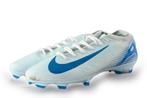 Nike Voetbalschoenen in maat 42½ Blauw | 5% extra korting, Kleding | Heren, Schoenen, Nike, Zo goed als nieuw, Verzenden, Blauw