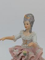 Dresden Sandizell - Figuur - Rokoko-Dame mit Reifrock -