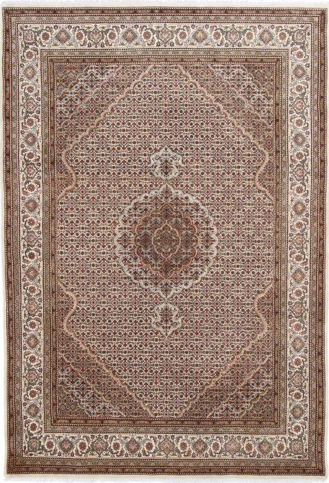 New Indian Tabriz Wool&Silk Carpet with Luxurious Mahi, Huis en Inrichting, Stoffering | Tapijten en Vloerkleden