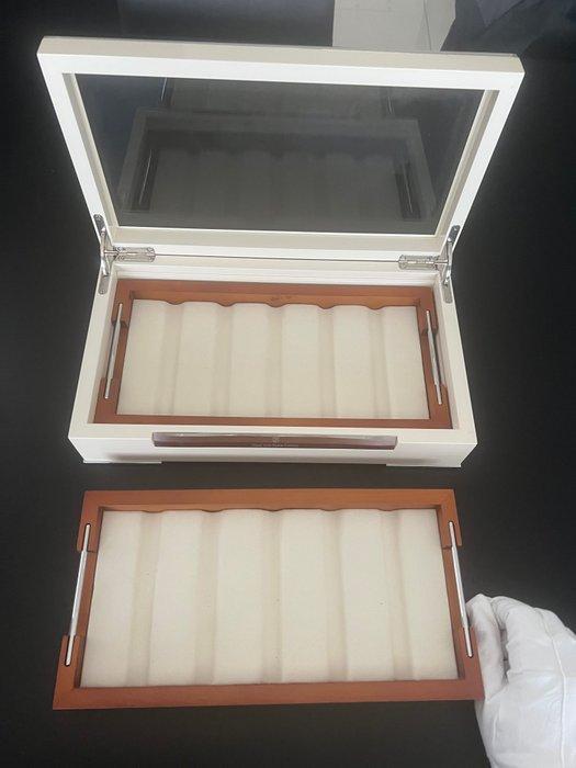 Graf von Faber-Castell - pen cabinet - Vulpen, Verzamelen, Pennenverzamelingen