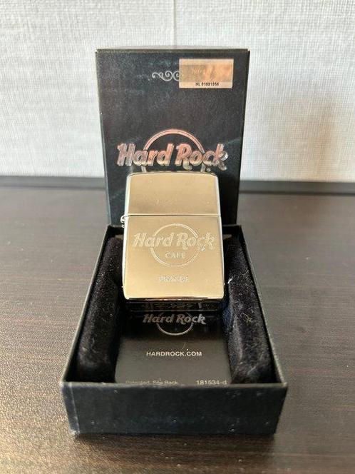 Zippo, Hard Rock cafe Prague - Zonder Minimumprijs -, Verzamelen, Rookartikelen, Aanstekers en Luciferdoosjes