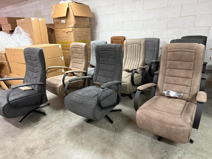 Relaxfauteuils in diverse kleuren (nieuw, outlet), Huis en Inrichting, Fauteuils, Nieuw