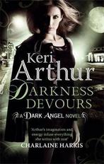 Darkness Devours 9780749957650, Keri Arthur, Verzenden