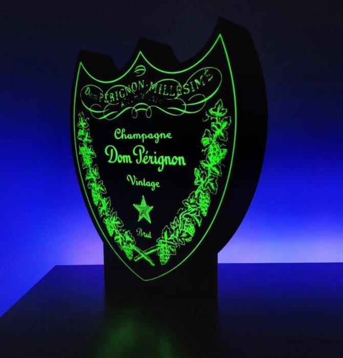 Tribute to Dom Perignon - Panneau publicitaire rétroéclairé, Collections, Vins