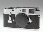 Leica M2 Meetzoeker camera