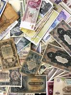 Wereld. - 300 banknotes - Various dates (Zonder, Postzegels en Munten