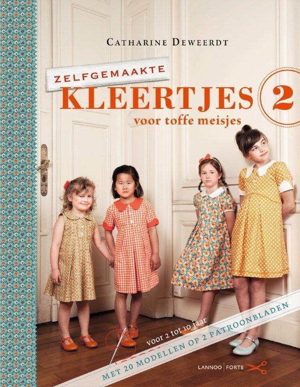 Zelfgemaakte kleertjes 2 / Zelfgemaakte kleertjes, Livres, Loisirs & Temps libre, Envoi
