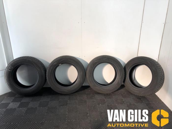 Bandenset Diversen Diversen O248362, Auto-onderdelen, Ophanging en Onderstel