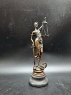 Beeld, Bronze: Lady Justice - 23.5 cm - Brons, Marmer