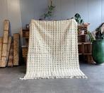 Modern White Berber Moroccan Area Wool Rug - Tapis - 240 cm, Huis en Inrichting, Nieuw