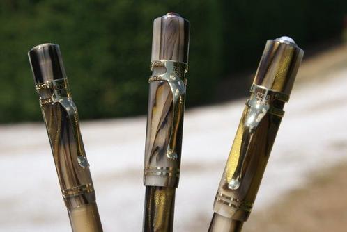 RARISSIME coffret de stylos VISCONTI (plume 14, Verzamelen, Pennenverzamelingen