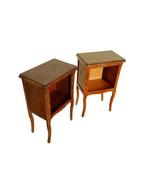 Nachtkastje (2) - Hout