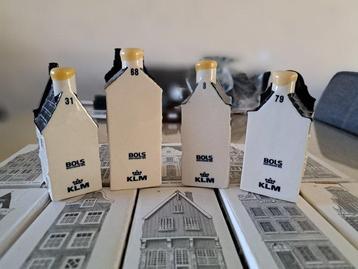KLM-huisje (4) - & Blokker huisjes (10)