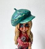 Goebel - Michel Thomas - Sculpture, Hippie Mädchen - 23 cm -, Antiek en Kunst, Antiek | Glaswerk en Kristal