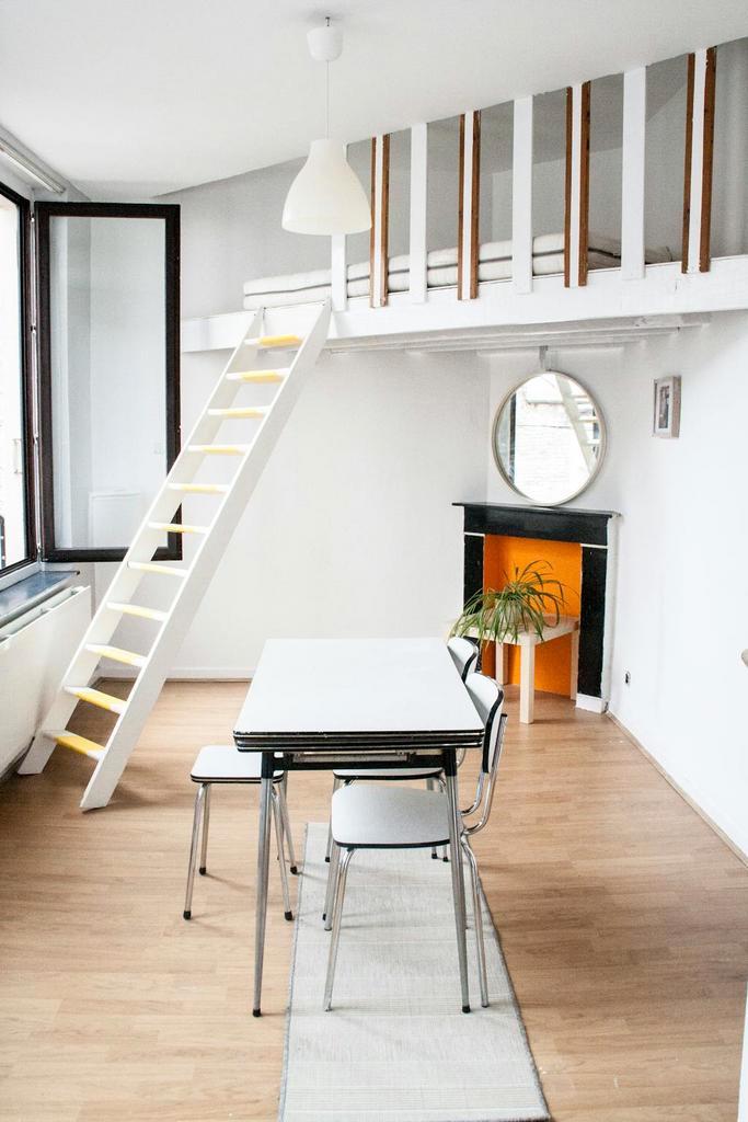 Appartement en Rue Verte, Schaerbeek, Immo, Appartementen en Studio's te huur