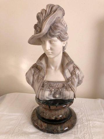 Beeldje - Lady - 8 kg - Albast, Marmer