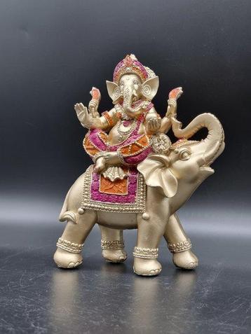 Statue, Ganesha on Elephant - 22.5 cm - Résine