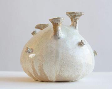 Barry Llewellyn - Sculpture, Adansonia 025 - 14 cm - Faïence