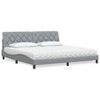 vidaXL Bed met matras stof lichtgrijs 200x200 cm, Huis en Inrichting, Verzenden, Nieuw