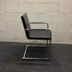 Vergaderstoel zwart leder, met chroom slede frame