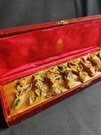 Messensteun (8) - floral - Keramiek