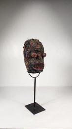 Houten hoofd en parels - Bamileke - Kameroen (Zonder, Antiek en Kunst