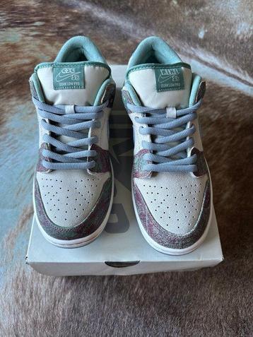 Nike SB - Dunk Low SB - Sneakers - Maat: EU 42 - Nieuw met beschikbaar voor biedingen