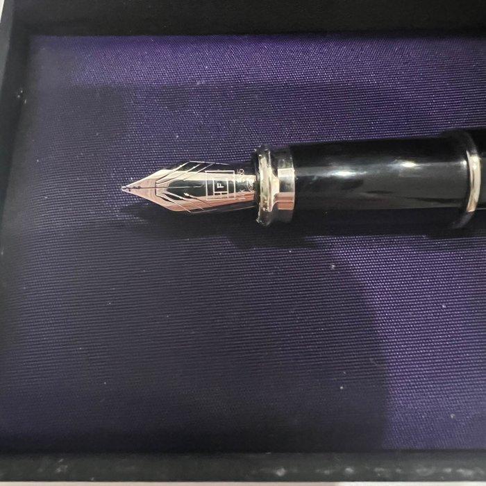 S.T. Dupont - Line d - Vulpen, Verzamelen, Pennenverzamelingen