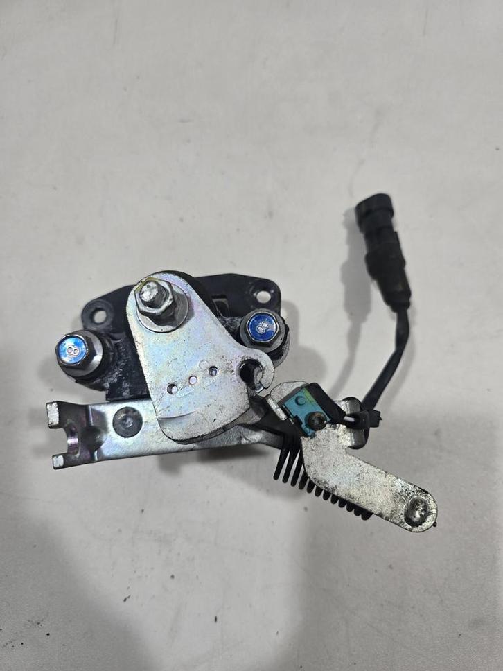 Piaggio Mp3 250 LT 2009 / Remklauw Rollock Systeem, Fietsen en Brommers, Brommeronderdelen | Scooters, Overige typen, Overige merken