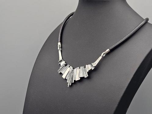 Gouden kettingen. Gouden armbanden. Gouden ringen edelstenen, Handtassen en Accessoires, Kettingen, Goud, Zo goed als nieuw, Met edelsteen
