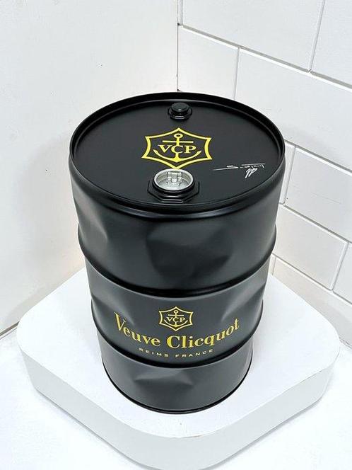 Suketchi - Veuve Clicquot Barrel, Antiquités & Art, Art | Peinture | Moderne