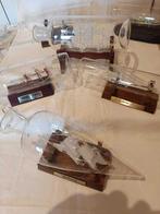 Collection thématique - Bouteille en verre avec bateau