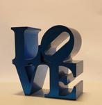 Robert Indiana (1928-2018) - LOVE Sculpture (Blue Edition) ·, Antiek en Kunst, Kunst | Schilderijen | Modern