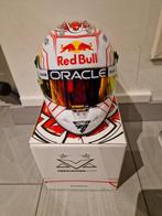 Red Bull Racing - Max Verstappen - Helm 1:2, Hobby en Vrije tijd, Nieuw