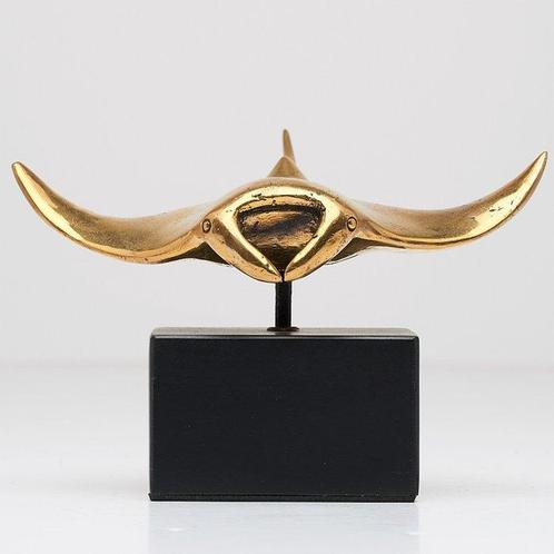 sculptuur, NO RESERVE PRICE - Sculpture Manta Ray on a Base, Antiek en Kunst, Kunst | Designobjecten