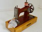 Naaimachine - Hout, IJzer - Kinder naaimachine USSR, Antiek en Kunst