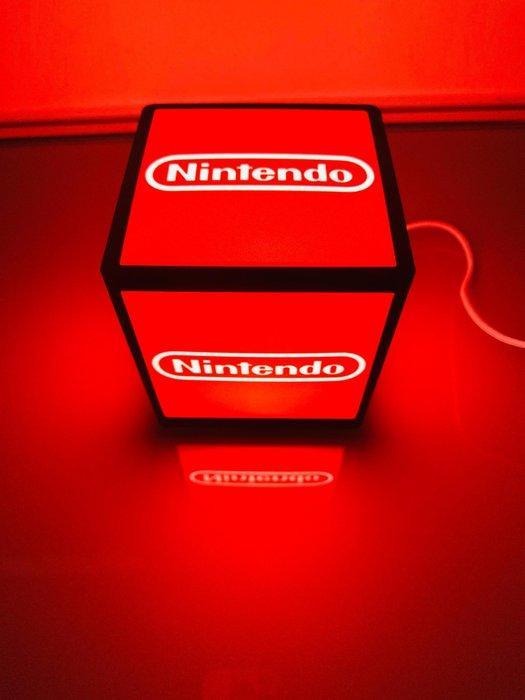 Nintendo - Nintendo lampada insegna luminosa cubo (, Consoles de jeu & Jeux vidéo, Consoles de jeu | Accessoires Autre