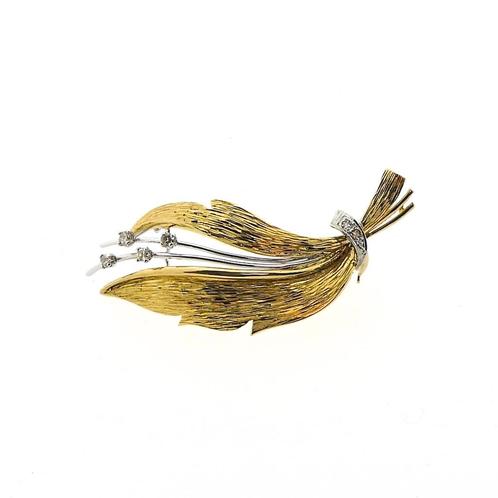 Bicolor gouden broche met diamant; 0,12 ct. | Blad (witgoud), Handtassen en Accessoires, Broches, Overige kleuren, Gebruikt, Met edelsteen