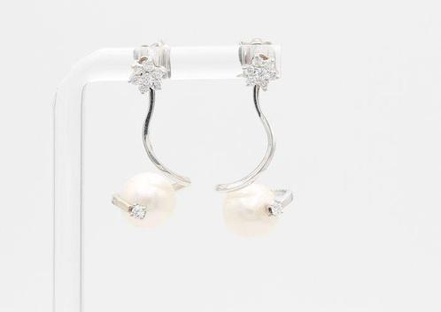 Oorbellen - 18 karaat Witgoud Parel - Diamant, Handtassen en Accessoires, Oorbellen
